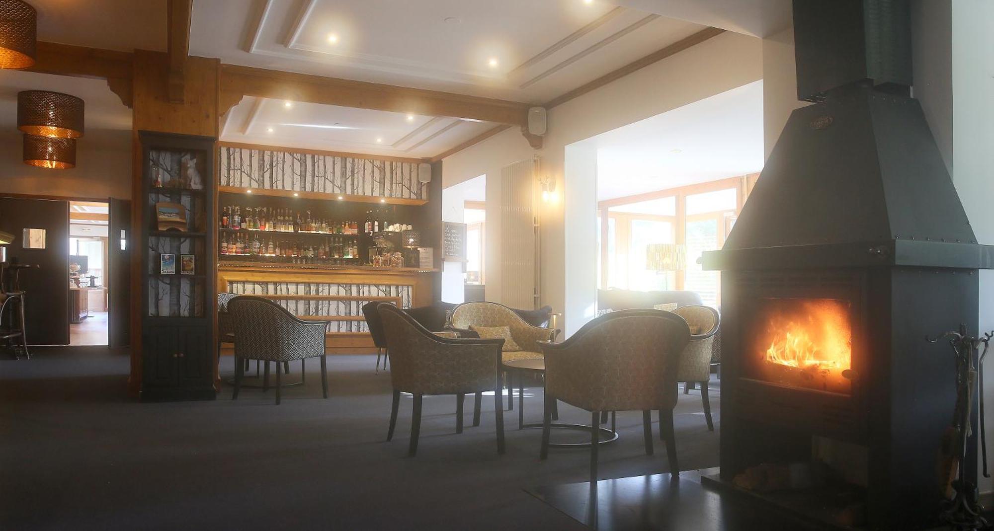 Hotel Restaurant La Buffe 奥特朗 外观 照片